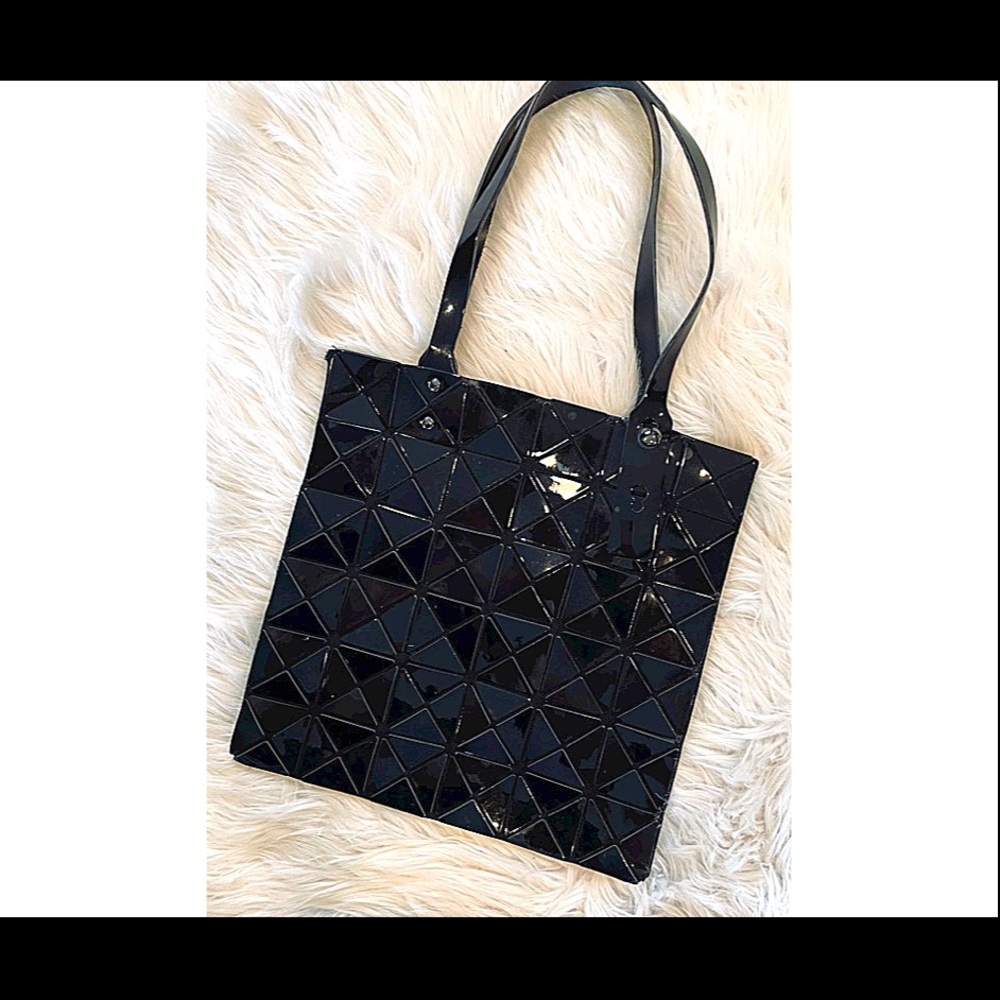 INZI Geometric Handbag